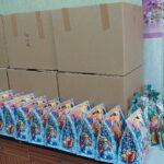 Продолжается выдача новогодних подарков для детей сотрудников медицинского факультета